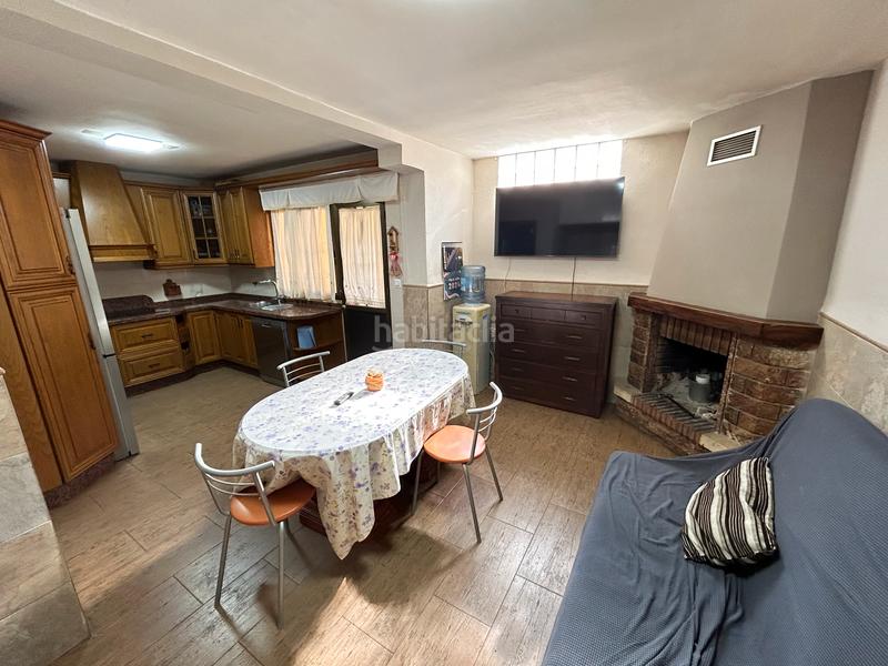 Foto a4972e75-8047-4458-9fa9-6d72c73e3794. Casa a schiera in calle olallo morales 3 in El Alquián Almería