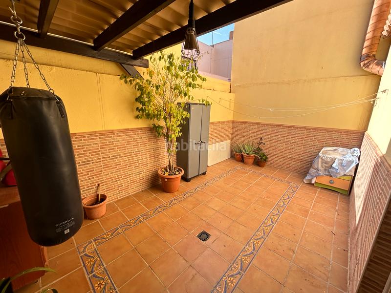 Foto 4ee33e2c-0a44-4790-9456-bc3054e67abf. Casa adosada en calle olallo morales 3 en El Alquián Almería