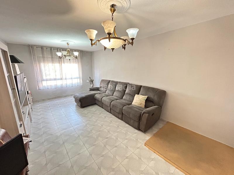 Foto 7e5bff2c-9fe5-4e5f-b246-9ae42db1afbb. Casa adosada en calle olallo morales 3 en El Alquián Almería