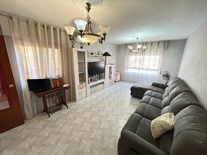 Foto d36c5e3e-0e99-4a65-8517-d5fcbed8a52b. Semi detached house in calle olallo morales 3 in El Alquián Almería