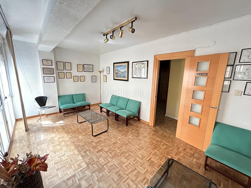 Foto 5b31f0db-532f-46c3-a9da-b12a0596ab47. Appartement dans calle álvarez de castro 2 dans Centro Almería