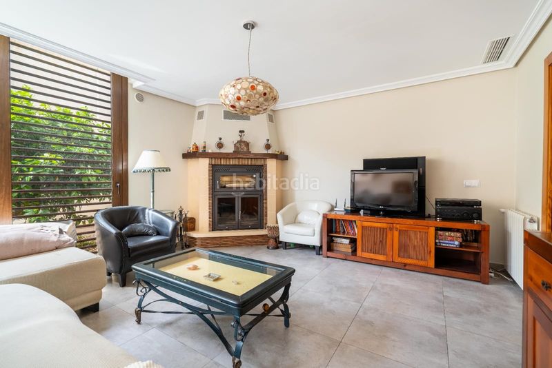 Foto 1bc2a94f-b9fe-4794-a15a-20c67e813ce0. Chalet en calle de los juegos de alejandría 32 chalet independiente en El Toyo en Almería