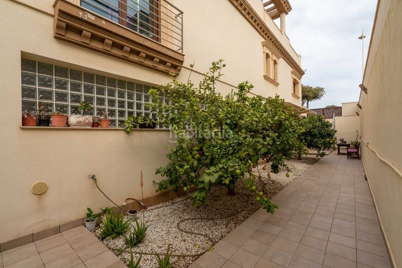 Foto 657935e0-9e9d-423a-b1ab-a6c0b1ddcda7. Chalet en calle de los juegos de alejandría 32 chalet independiente en El Toyo en Almería