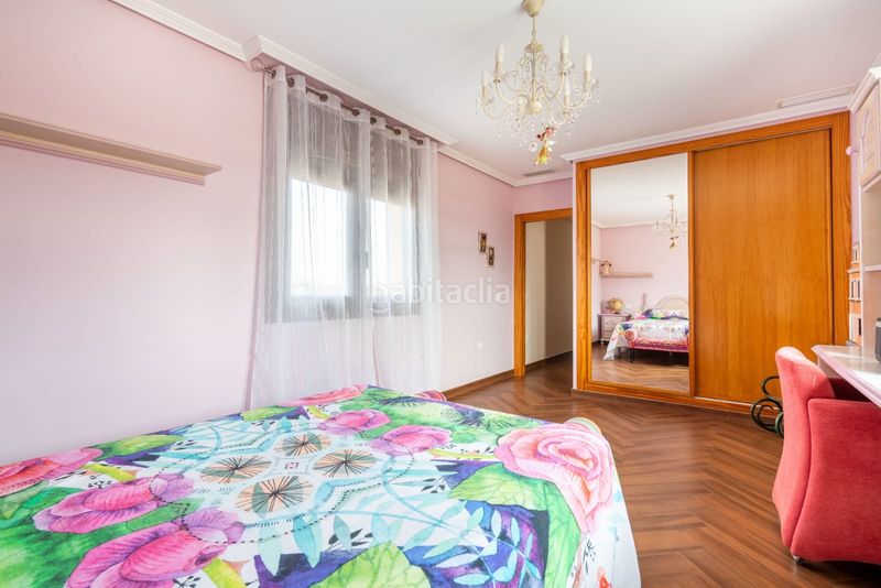 Foto cb4aa0a6-0651-4d65-ada6-83d7b747e246. Chalet en calle de los juegos de alejandría 32 chalet independiente en El Toyo en Almería