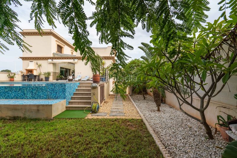 Foto d959d578-39de-482f-a14f-e7ff80d27084. Chalet en calle de los juegos de alejandría 32 chalet independiente en El Toyo en Almería