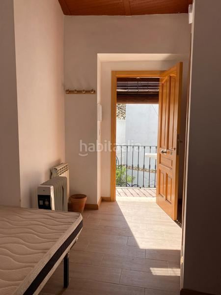 Foto 1e8266dd-23d1-4a80-aa6a-1f9ffec96a8a. Masia amb xemeneia calefacció a Zuheros