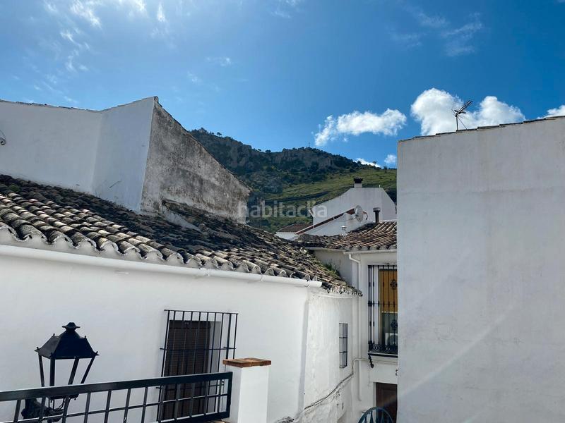 Foto 7fae6542-8e9f-400d-8b88-328e99f9b46a. Masia amb xemeneia calefacció a Zuheros