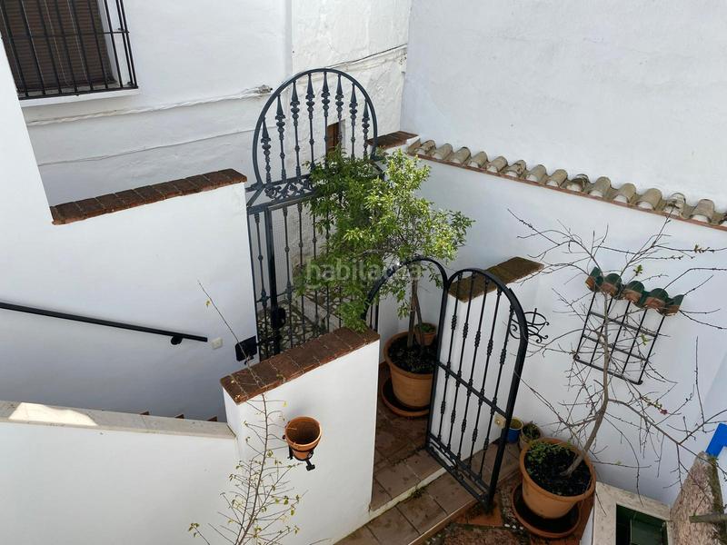 Foto b921712a-aac8-49cc-be72-cbe800bba415. Masia amb xemeneia calefacció a Zuheros