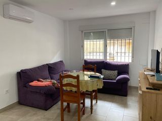 Rent Flat  Calle fray martín de córdoba. Solo estudiantes