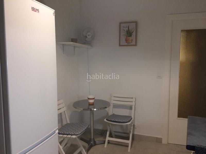 Foto c27a5a9f-f6c7-49a5-81be-05d9a40e8d42. Location appartement avec chauffage dans Ciudad Jardín - Zoco Córdoba