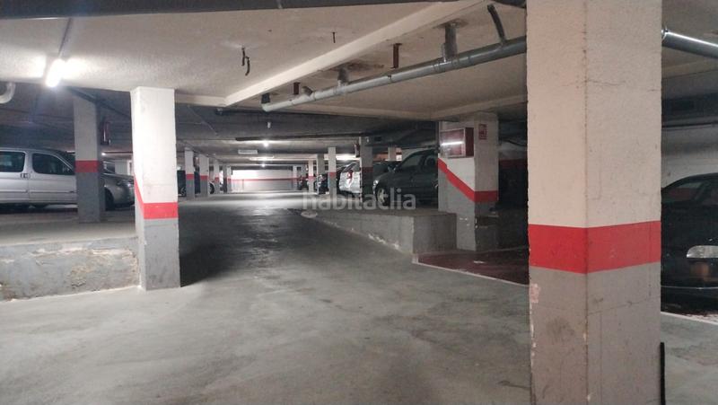 Foto 78aa894e-3c80-48de-9476-1f06d0041cb7. Parking coche plaza doble en frente de mercadona en Ripollet