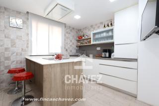 Zweistöckige Wohnung in Can Clos-Pinetons. Ático  dúplex en  pinetons ripollet