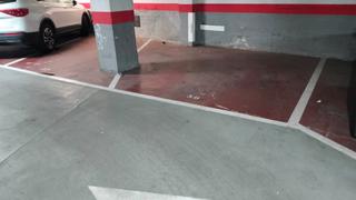 Car parking in Carrer de Balmes 11