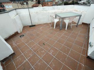 Duplex à Sant Vicenç de Castellet. ¡ático dúplex con solárium junto a la estación en sant vicenç de