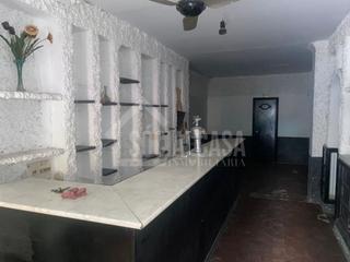 Local commercial à Ciudad Jardín - Zoco. Ideal para inversiónlocal en glorieta cisneros