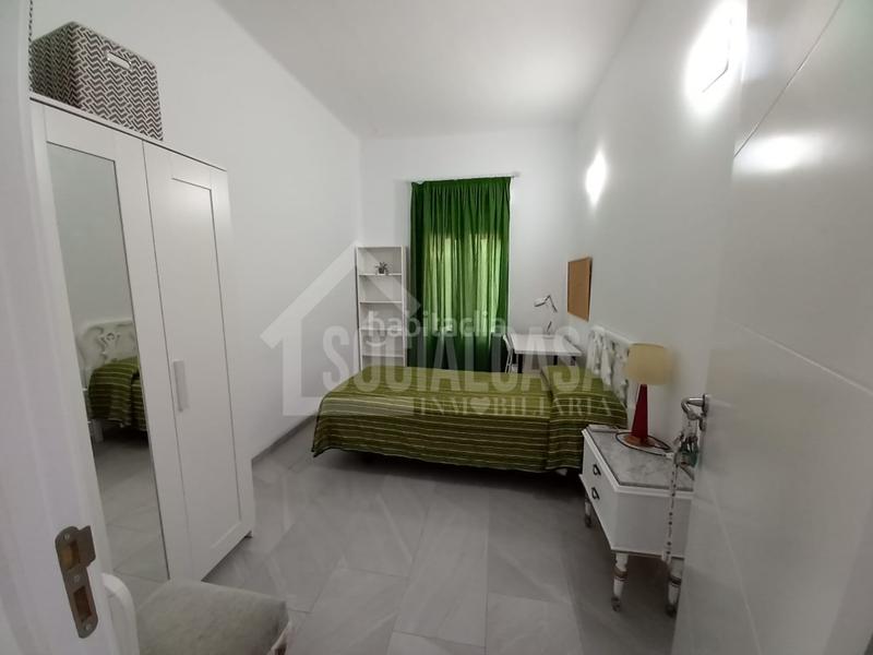 Foto 4d4f453f-86df-4cc3-909a-e0d313169320. Casa a Ciudad Jardín - Zoco Córdoba