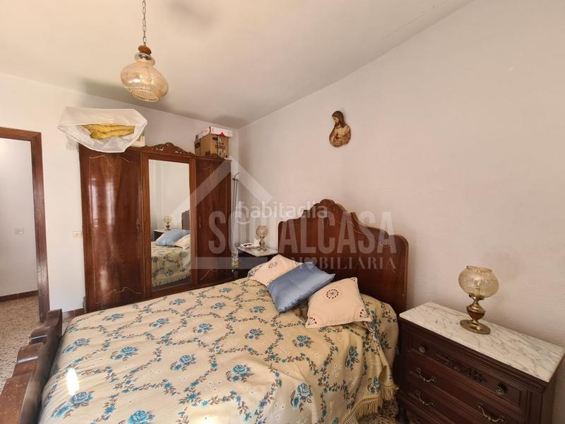 Foto 080ab77b-e281-4ef4-b6a0-463d451ef529. Casa centro urbano de almodovar vistas al castillo en Almodóvar del Río