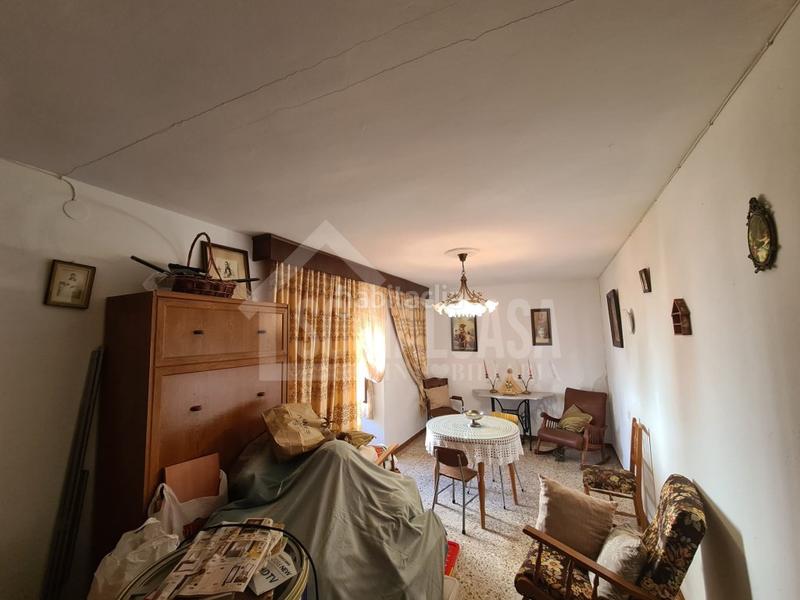 Foto 6d84af67-2ef9-4ad7-8575-ffd6bff46858. Casa centro urbano de almodovar vistas al castillo en Almodóvar del Río