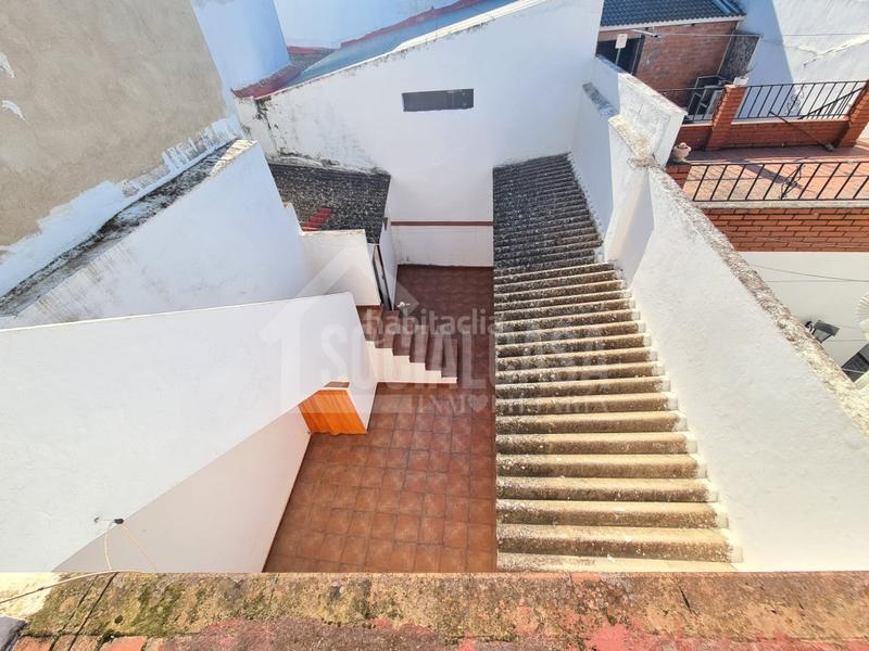 Foto 77c88abc-2105-4924-b348-59f5f07e90ad. Casa centro urbano de almodovar vistas al castillo en Almodóvar del Río