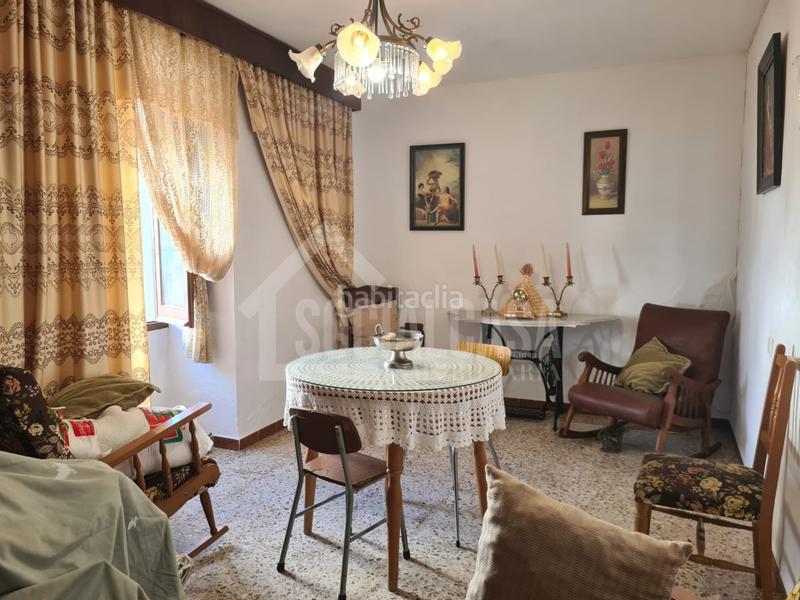 Foto b0e2f0b1-1bd2-4aa4-ba9a-ea5205646c8b. Casa centro urbano de almodovar vistas al castillo en Almodóvar del Río