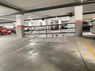 Parking coche en Ciudad Jardín - Zoco. Plaza de garaje en diego serrano