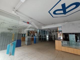 Local commercial à Ciudad Jardín - Zoco. Local comercial medina azahara