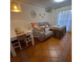 Casa a Ciudad Jardín - Zoco. Casa de dos plantas en ciudad jardín totalmente reformada.