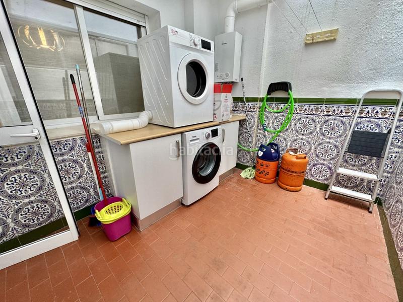 Foto 7c33131b-11c0-4586-b662-4bfccc67215b. Piso exclusiva vivienda totalmente reformada en pleno Centro y en actual explotación turística! en Córdoba