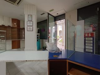 Business premise  Calle baritono j aguilar blanco. Magnífico local comercial a pie de calle totalmente instalado en