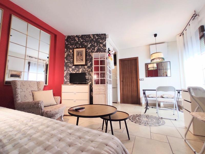 Foto 93326294-dd93-4d99-adf5-2a6f97aeee66. Alquiler piso encantador apartamento en pleno Centro en Córdoba