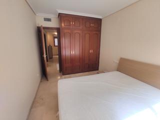 Location Appartement à Ciudad Jardín - Zoco. Magnifico piso en medina azahara