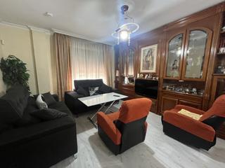 Chalet à Huerta de la Reina - Trassierra. Casa al lado de renfe y arroyo del moro