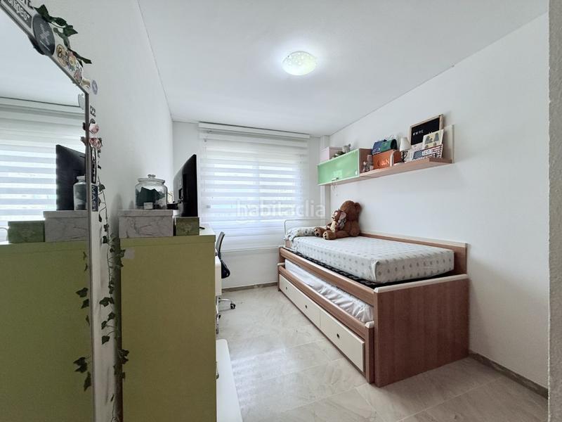 Foto 4c12836a-6b03-4205-8342-6471b71d21cf. Piso vivienda en zona arruzafilla tablero con piscina 2 plazas de garaje y trastero en Córdoba