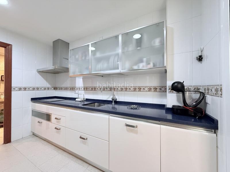 Foto 50991f40-7f09-4cb6-8105-6d8064b258b0. Piso vivienda en zona arruzafilla tablero con piscina 2 plazas de garaje y trastero en Córdoba