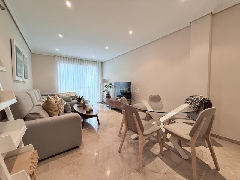Foto 976f2425-acea-49e6-8e37-add11b9085f3. Piso vivienda en zona arruzafilla tablero con piscina 2 plazas de garaje y trastero en Córdoba