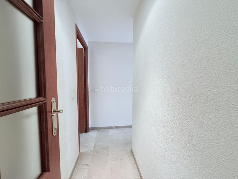 Foto a31bae3c-565a-43ca-9bdf-91ba648016df. Piso vivienda en zona arruzafilla tablero con piscina 2 plazas de garaje y trastero en Córdoba