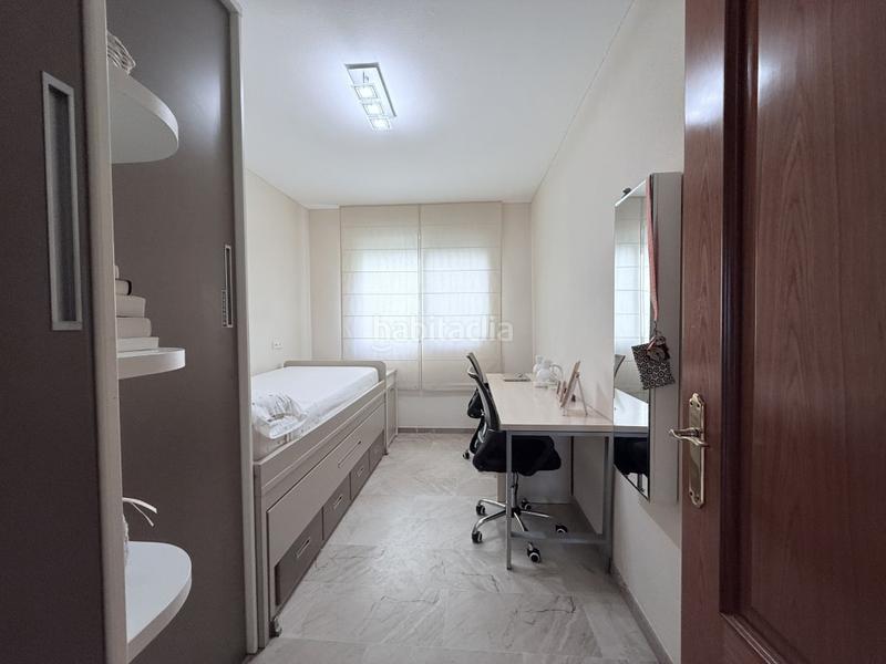 Foto ccf05cd0-27f9-4635-9bb8-0863ab040209. Piso vivienda en zona arruzafilla tablero con piscina 2 plazas de garaje y trastero en Córdoba