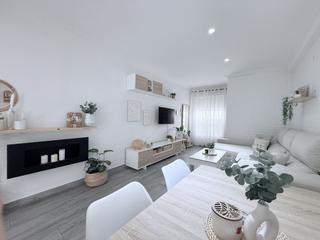 Appartement à Sta. Marina - San Andrés - San Pablo - San Lorenzo. Descubre este espectacular piso con plaza de garaje en las costa