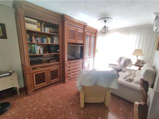 Appartement à Cañero. Precioso piso para entrar a vivir con cochera en fidiana