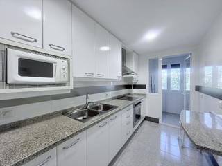 Rent Flat in Huerta de la Reina - Trassierra. Oportunidad de alquiler en el vial!