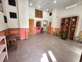 Local Comercial en Tablero Bajo - Arruzafilla