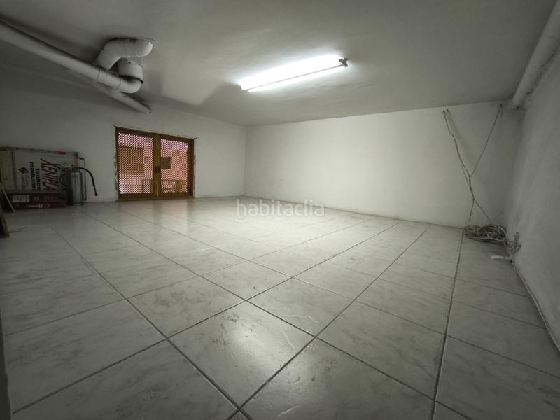 Foto eb5e0082-ce5a-4a6c-b754-494593a9a90d. Locale commerciale in Tablero Bajo - Arruzafilla Córdoba