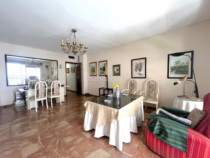 Foto b5a959d9-187d-4566-b020-18d70c776bf3. Piso gran oportunidad piso familiar de 180 m con espacios exteriores y garaje en Córdoba