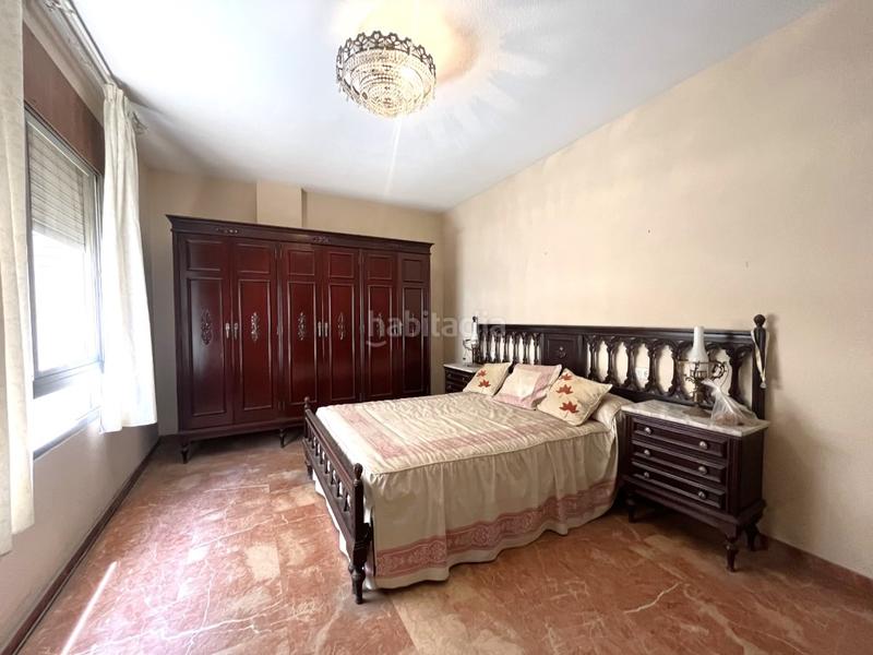 Foto b8f68a0a-553f-46ea-b79b-00ccf451f557. Piso gran oportunidad piso familiar de 180 m con espacios exteriores y garaje en Córdoba