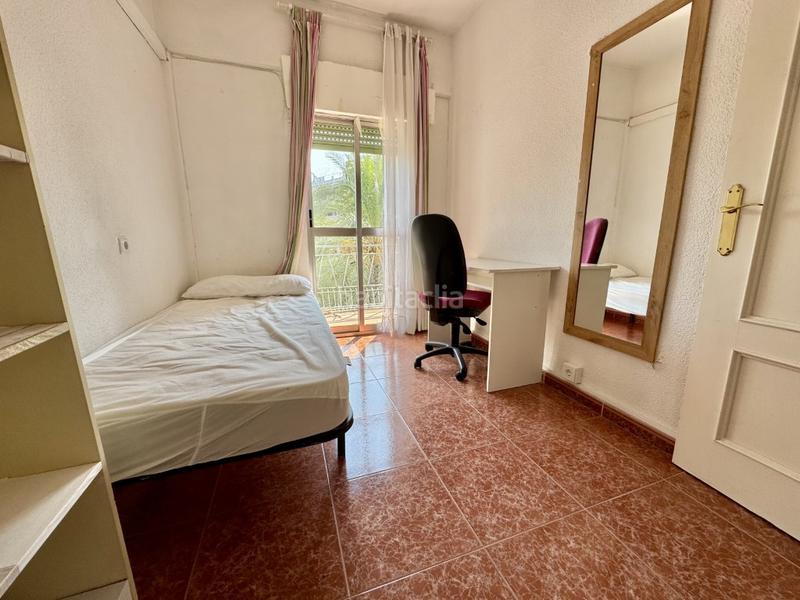 Foto 9878ebb3-48b4-4ab3-8a38-ffcf595ca539. Alquiler piso habitacion disponible para estudiantes en Córdoba