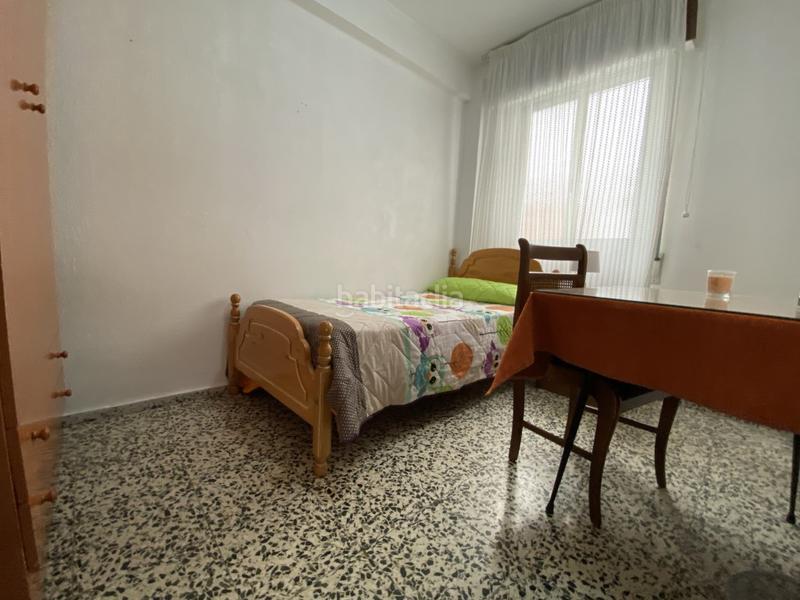 Foto 2f777898-96b2-4007-840c-3b1c995f9cc4. Alquiler piso en c. vázquez aroca 4 dormitorios para estudiantes disponibles 3 en Córdoba
