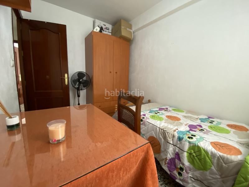 Foto 633188dc-f818-47ed-90f3-bd7b7ab25a66. Alquiler piso en c. vázquez aroca 4 dormitorios para estudiantes disponibles 3 en Córdoba