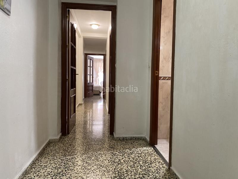 Foto 421391fd-1b77-4636-a657-f41285ccd24f. Location appartement dans c. vázquez aroca dans Ciudad Jardín - Zoco Córdoba