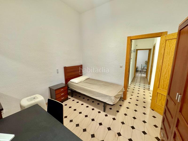 Foto 580c020e-a7fa-4df5-8f75-d31e36183a84. Rent flat in Ciudad Jardín - Zoco Córdoba