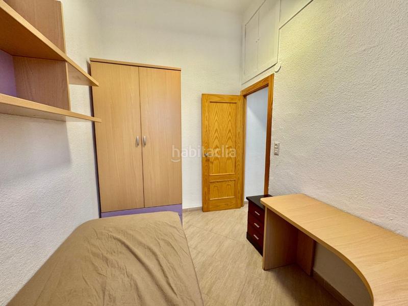 Foto f5a37e7d-b997-4e6b-abd2-5023d5fd2355. Rent flat in Ciudad Jardín - Zoco Córdoba